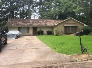 135 Monaco Ct, Jackson, MS 39204