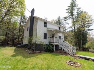 197 Hans Creek Rd, Broadalbin, NY 12025