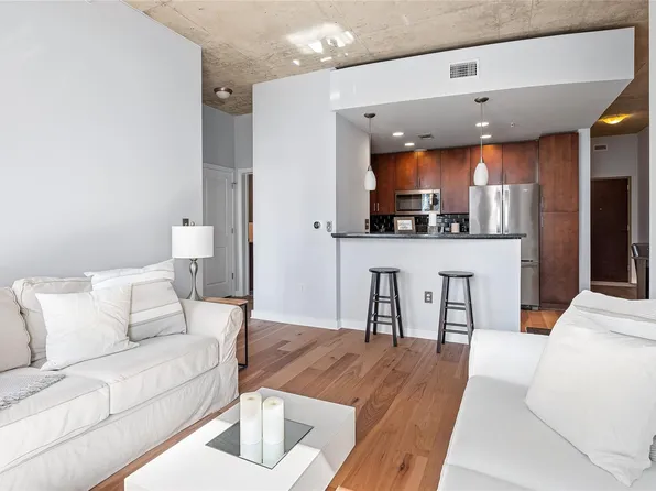 360 Nueces St APT 1314, Austin, TX 78701