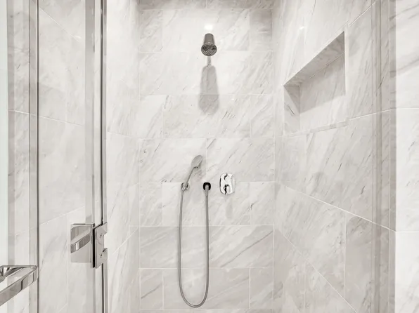 138 East 50th Street image 54 of 69