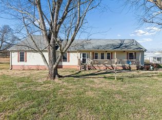 394 Pruett Rd, Dickson, TN 37055