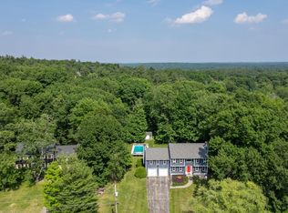 1 Kenneth Rd, Sandown, NH 03873