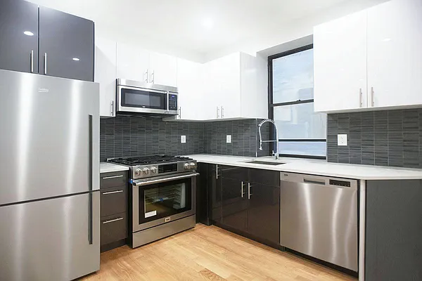 Rented by Bohemia Realty Group | media 11