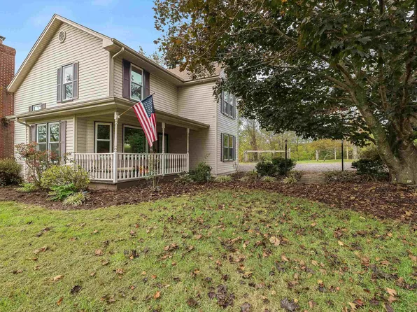 598 Broadhead School Rd, Greenville, VA 24440