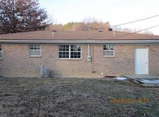 503 Mill Ln, New Albany, IN 47150