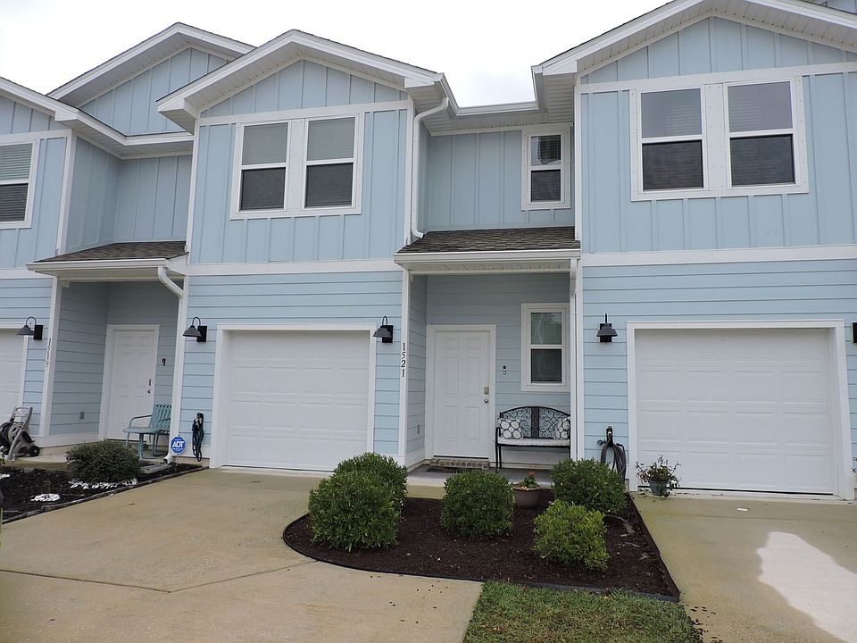 1st image of 1521 Farragut Way