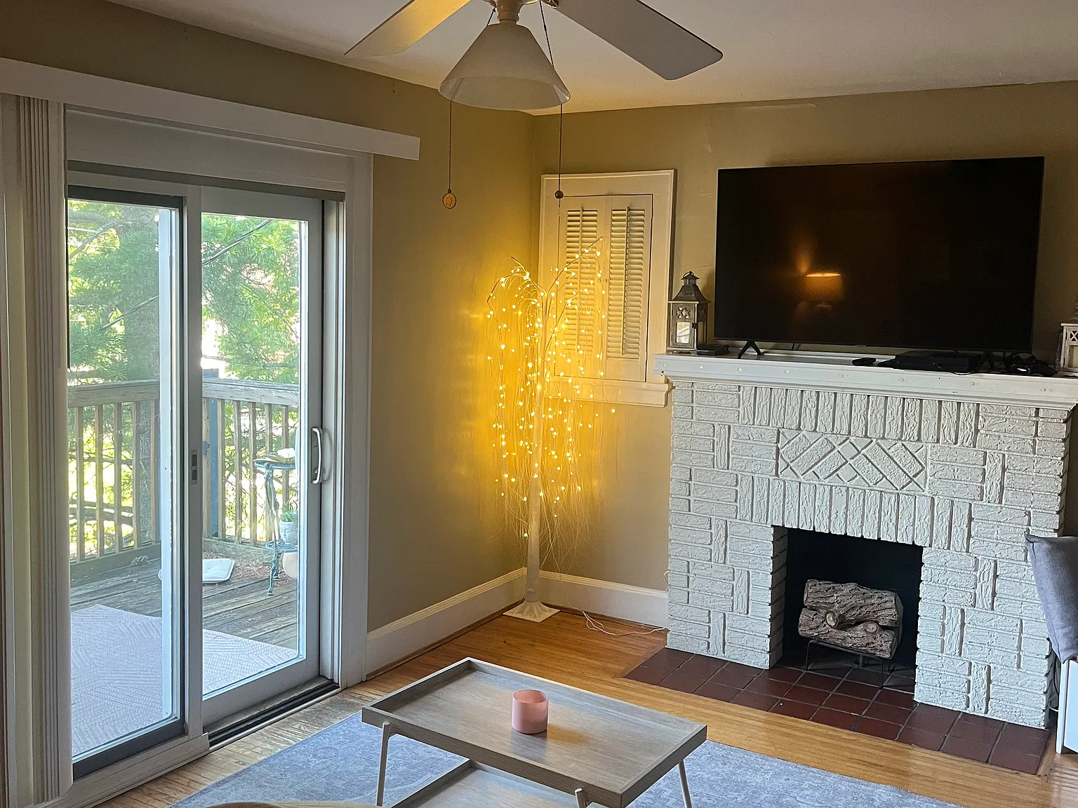 912 Ellison Ave — Photo 3