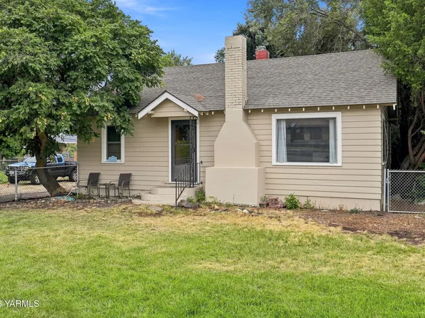4210 Terrace Heights Dr, Yakima, WA 98901