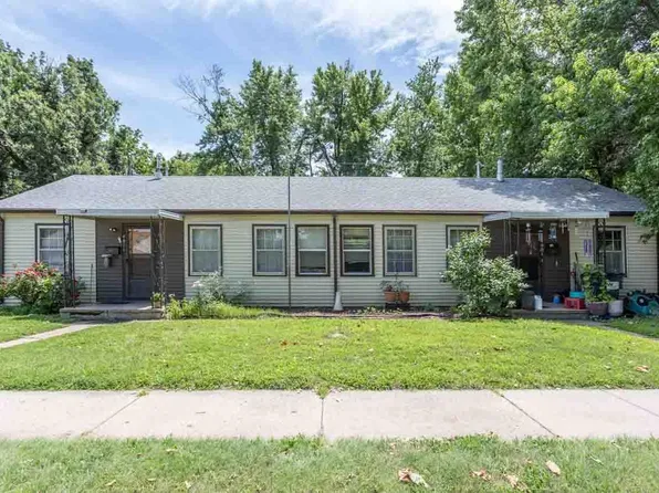 4001 E Whitney Ln, Wichita, KS 67210