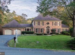 7523 Rambling Ridge Dr, Fairfax Station, VA 22039