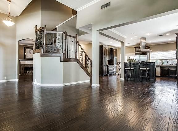 4th image of 4224 Creekstone Dr