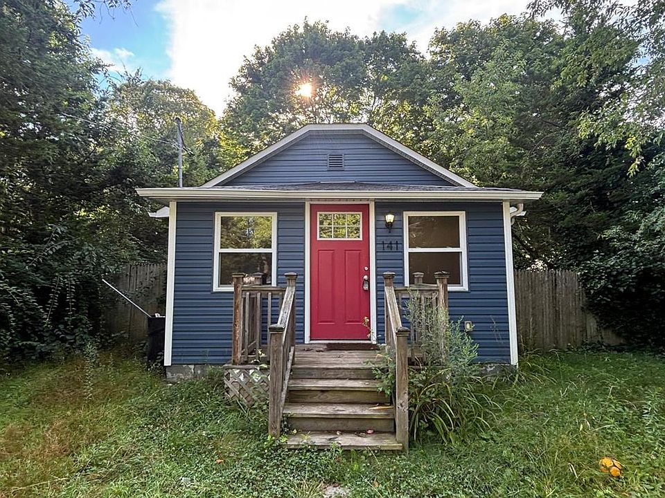 1st image of 141 Huguenot Dr