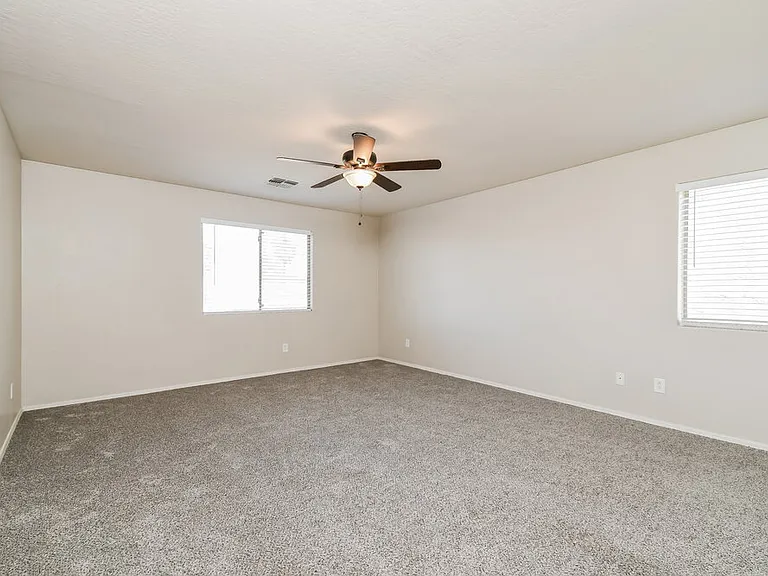 1726 E Bradstock Way — Photo 10