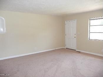 4th image of 6603 Greenfern Ln