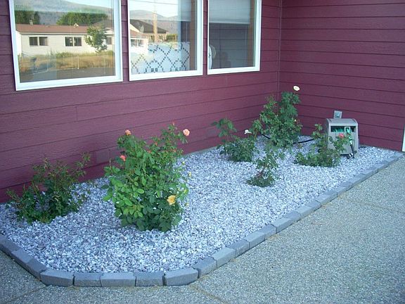 4th image of 1875 6th St SE