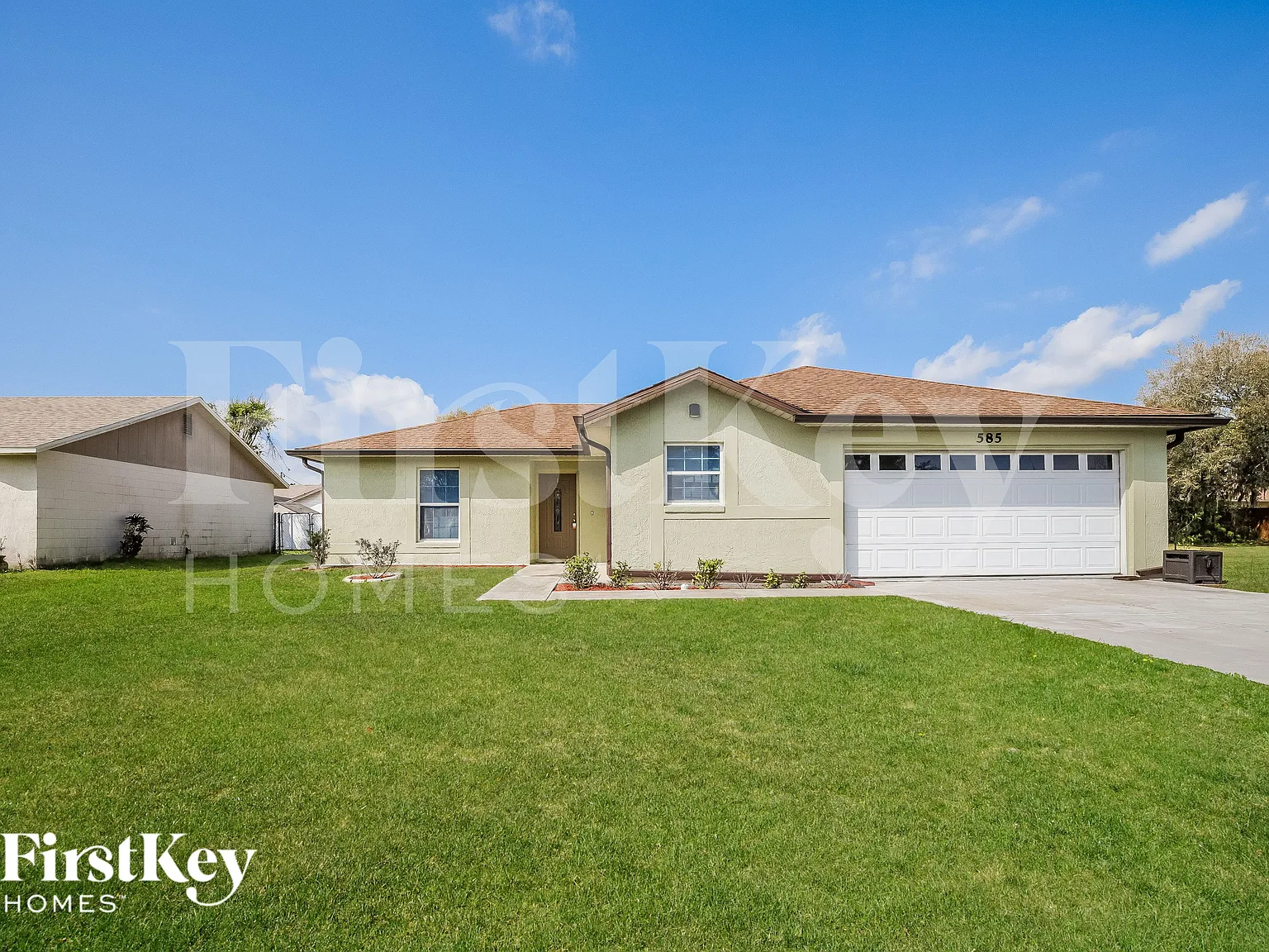 3 bed, 2.0 bath, 1323 sqft, $1,450 — Photo 1