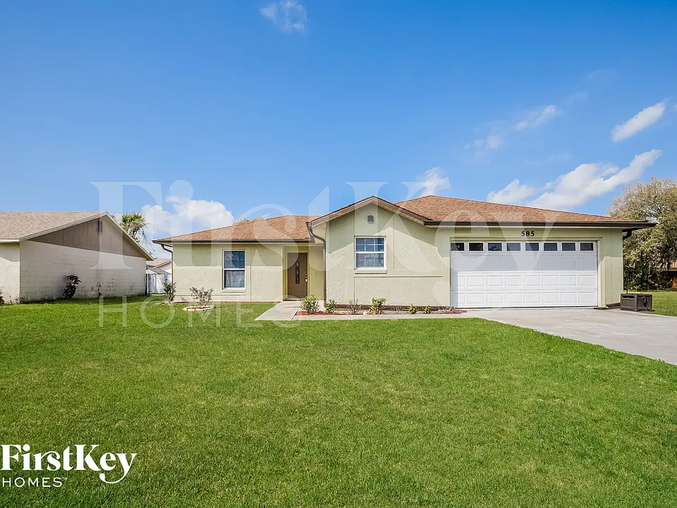 585 Koala Dr