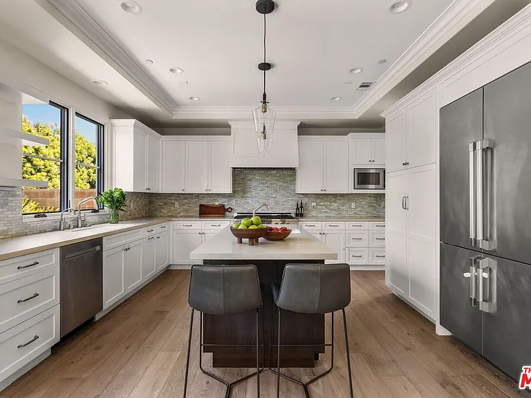 3812 Marcia Ct — Photo 10
