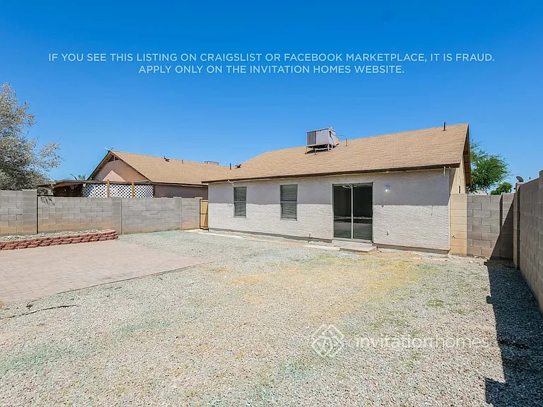 12648 N Main St — Photo 16