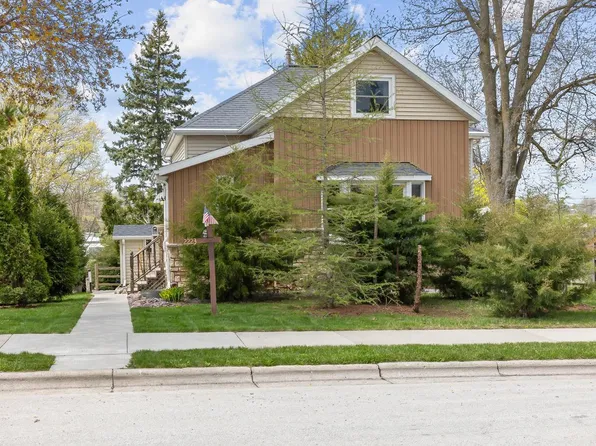 2223 Jackson STREET, New Holstein, WI 53061