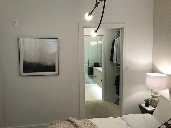 4th image of 3018 Saint George St #216W
