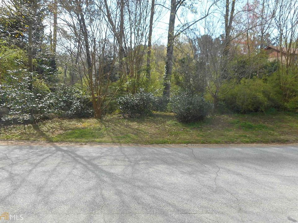 1st image of 4660 Cresant Ln #76-79
