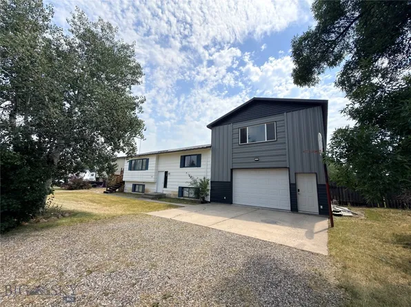 302 McEwen Dr, Belgrade, MT 59714