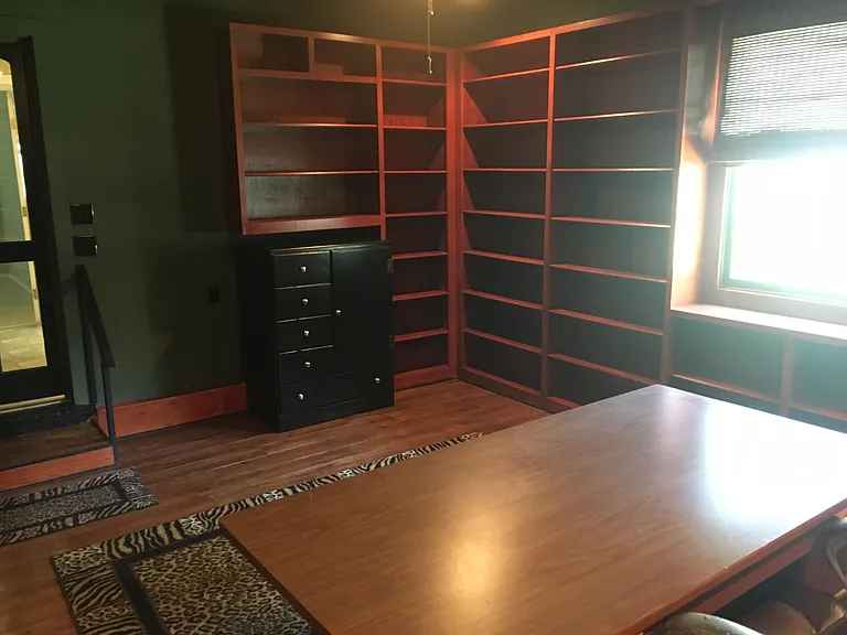 office, classroom, or 4th bedroom 3