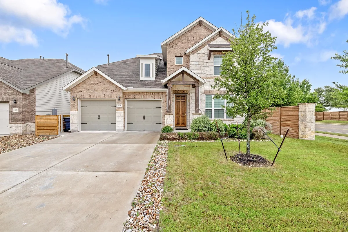 Building Photo - 2604 Acoma Ln