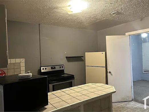 10101 Midway St #6 — Photo 14