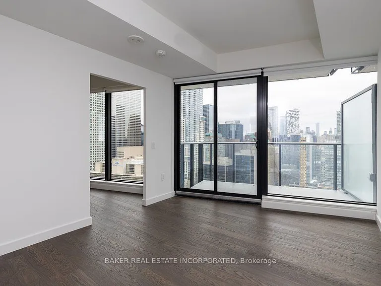 2 A Church St #2605 — Photo 16
