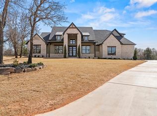 7901 Stagecoach Cir, Arcadia, OK 73007