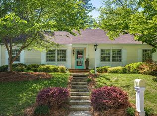 2003 Dellwood Dr, Greensboro, NC 27408