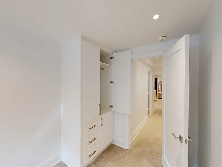 47 Dewson St #4 — Photo 21