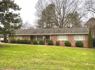 118 White Oak Dr, South Boston, VA 24592