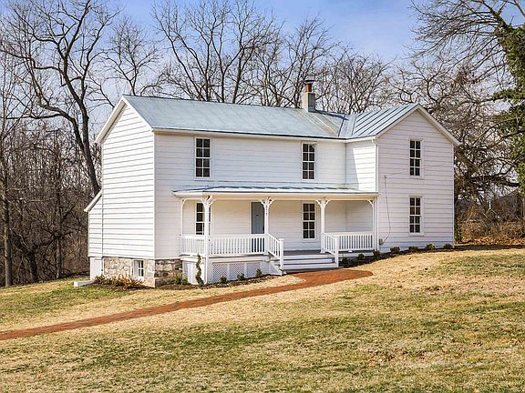 2nd image of 675 Stone Spring Rd