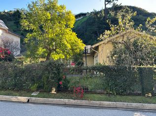 1834 Roscomare Rd, Los Angeles, CA 90077