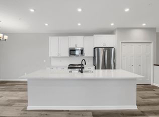 7628 Carla Path, Inver Grove Heights, MN 55076