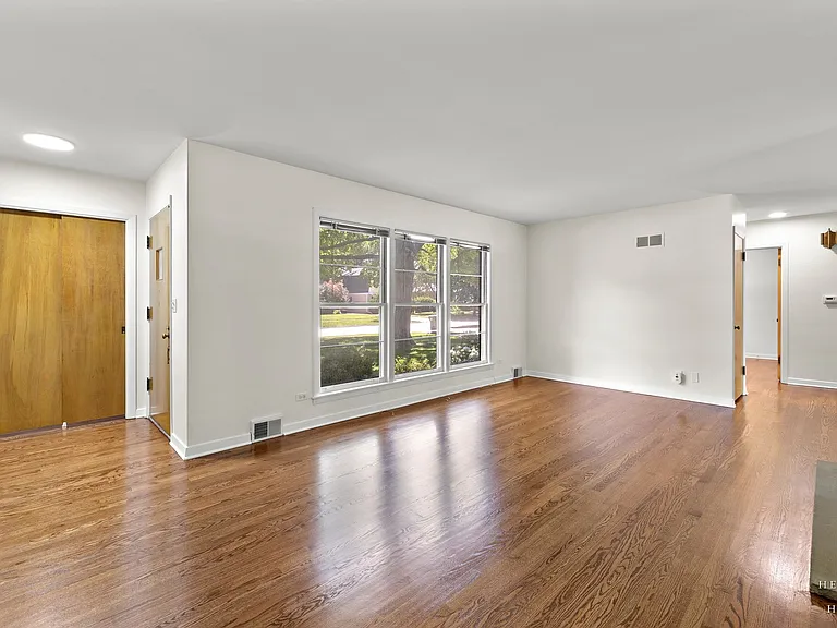 814 S Chestnut Ave — Photo 6