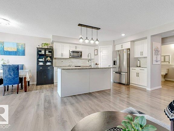4th image of 4441 6a St NW