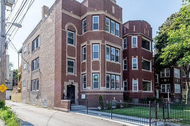 1st image of 7846 S Euclid Ave APT 3