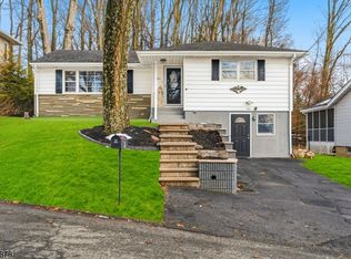 3 Roanoke Ave, Rockaway Twp., NJ 07866