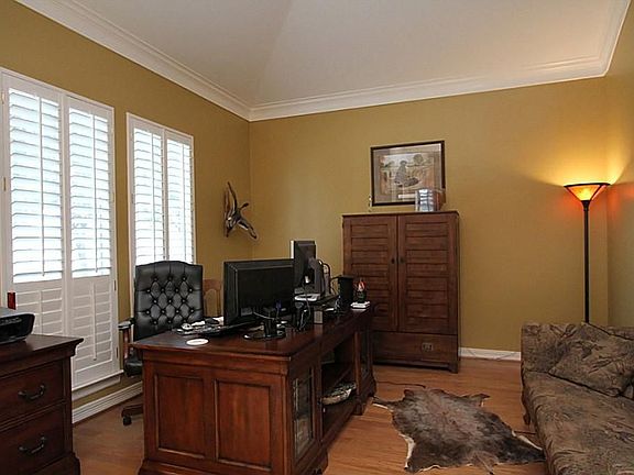 4th image of 4314 Lake Kemp Ct
