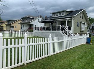 3801 Barrington Rd, Baltimore, MD 21215