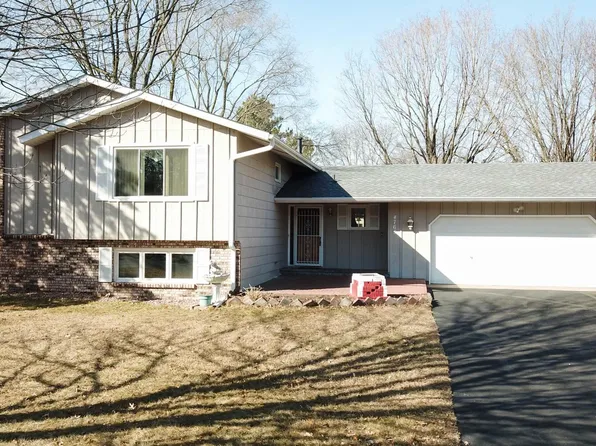 4765 Lorinda Dr, Shoreview, MN 55126