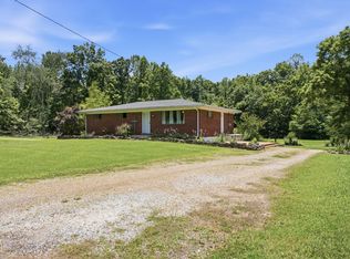 1921 Lick Creek Rd, Linden, TN 37096