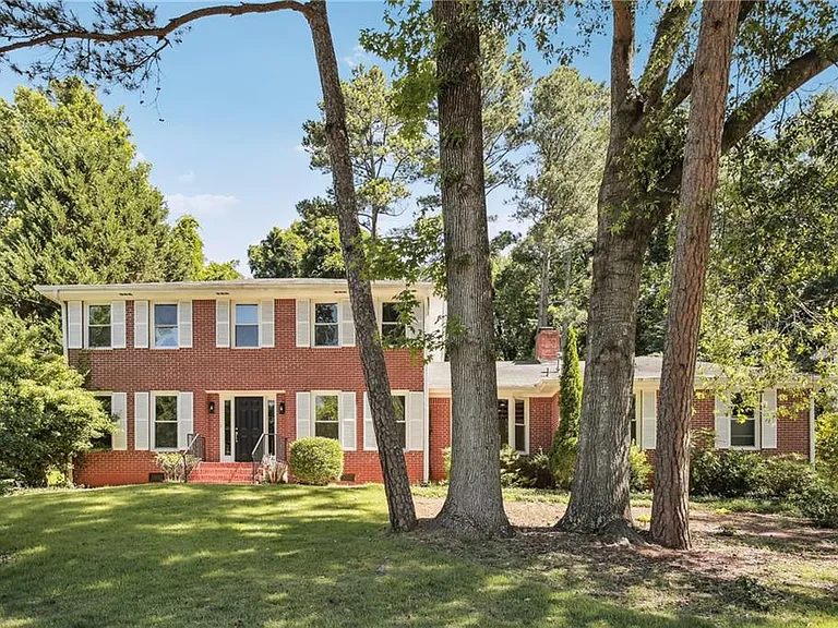 4248 Autumn Woods Ct — Photo 1