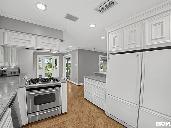 5th image of 4726 Omeara Dr