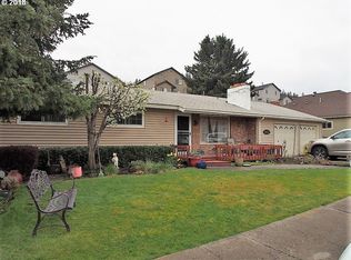2512 Wright St, The Dalles, OR