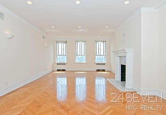 2nd image of 275 Central Park W APT 17B